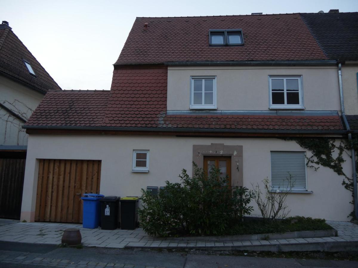 Maisonette-Wohnung In Nuernberg Mit Kamin Εξωτερικό φωτογραφία